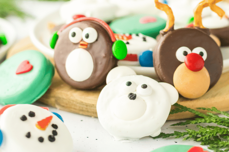 25 Easy Christmas Cookies to Make This Holiday Season
